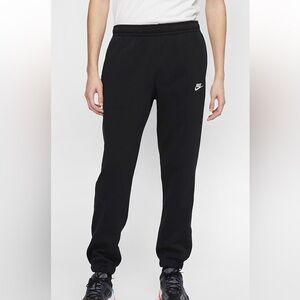 Nike Sportswear Club Fleece NWT men’s pants size M black